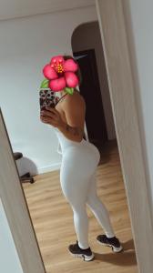 605435340: Chica busca chico en Segovia