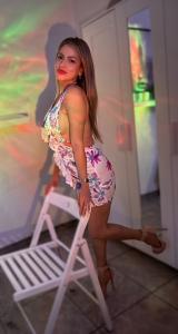 641807870: Chica busca chico en Madrid