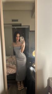 647936744: Chica busca chico en Barcelona