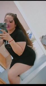 607630737: Chica busca chico en Barcelona