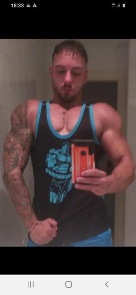 605092018: Chico busca chica en Tarragona