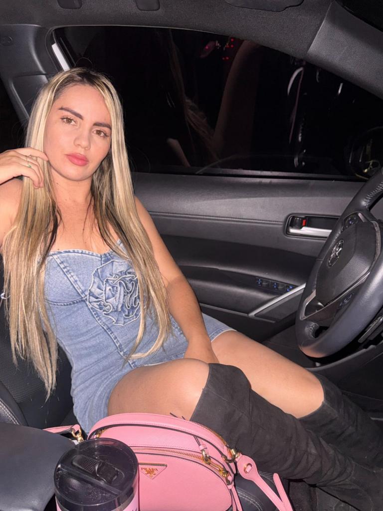 614599887: Chica busca chico en Madrid