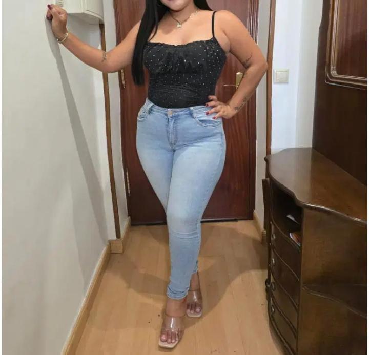 Chica busca chico en Lérida: 