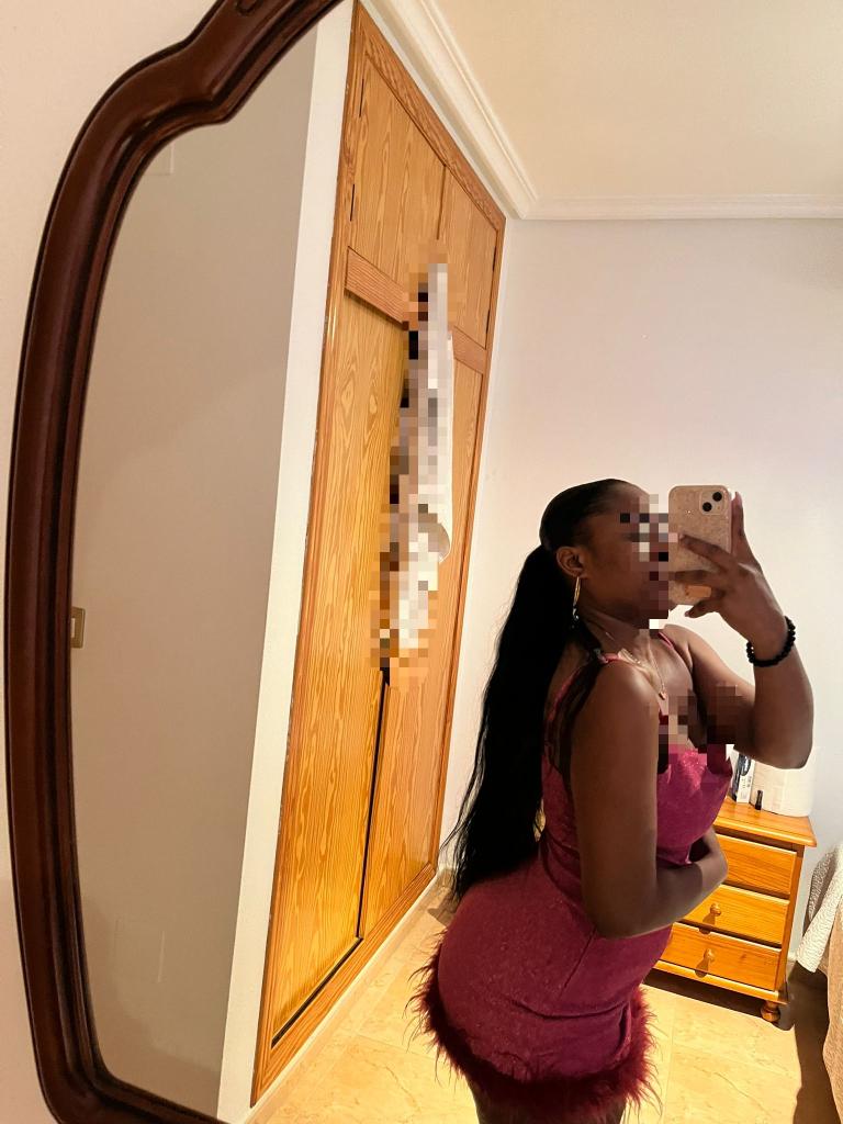 Chica busca chico en Alicante: 