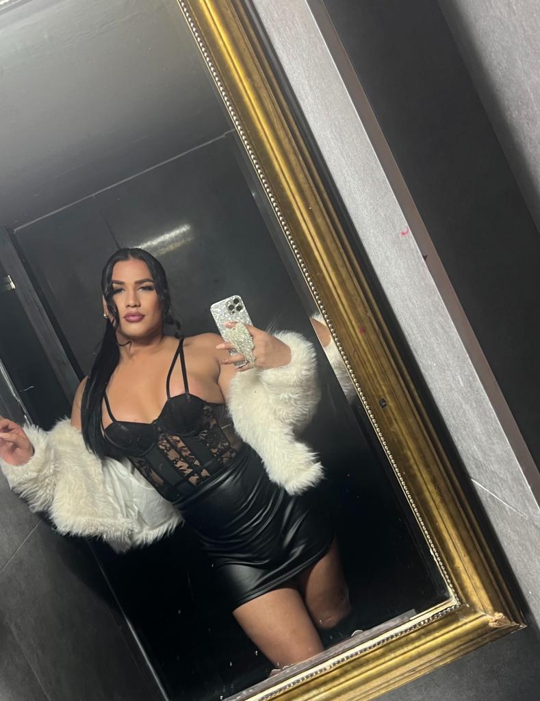 672835959: Transexual en Zaragoza