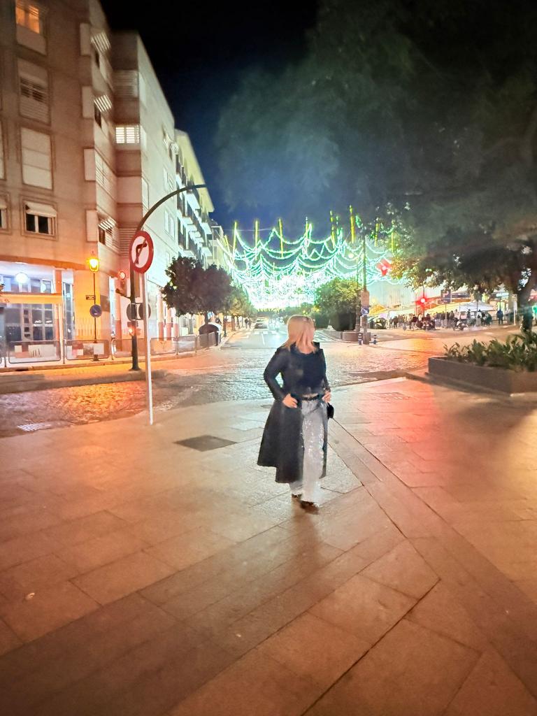 655696581: Chica busca chico en Huelva