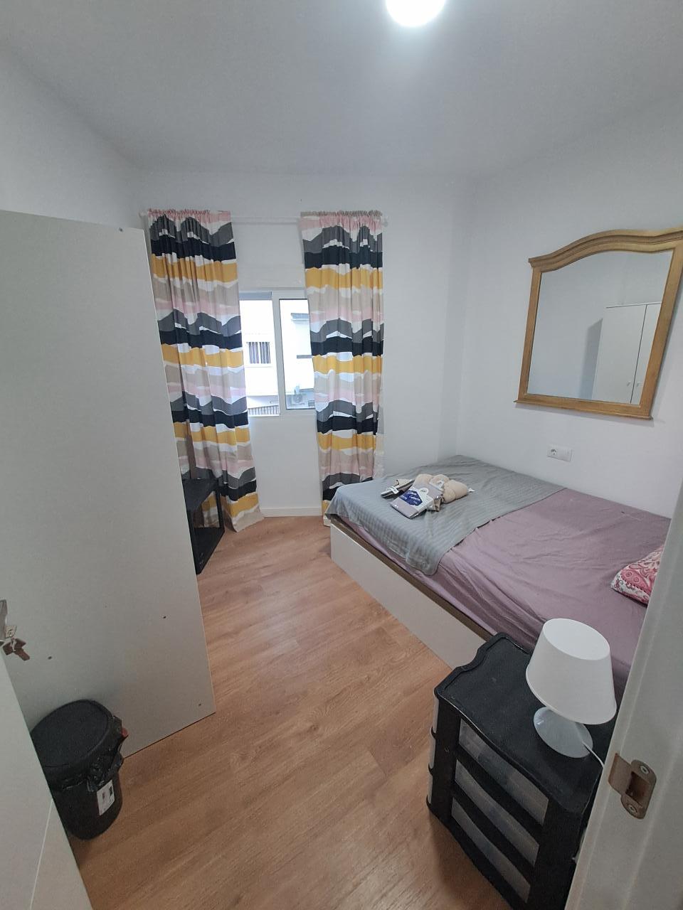 613654140:  en Málaga