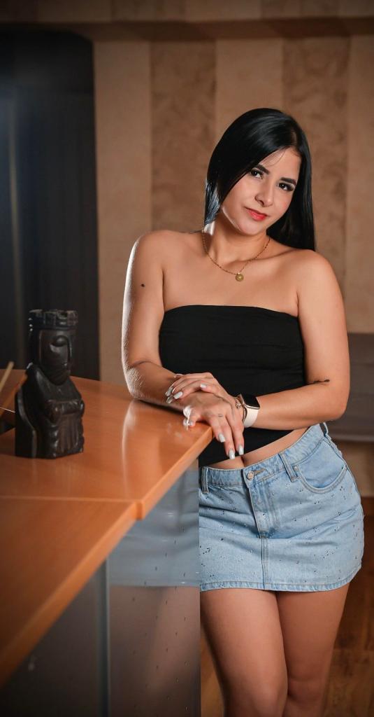 603288905: Chica busca chico en Barcelona