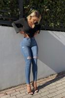 647649123: Chica busca chico en Málaga