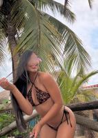 613542276: Chica busca chico en Madrid