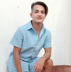 Chico busca chica en Barcelona: 