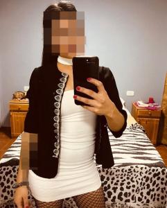 613946694: Chica busca chico en Madrid
