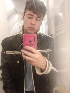 697695860: Chico busca chica en Asturias