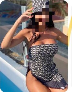 611325664: Chica busca chico en Málaga