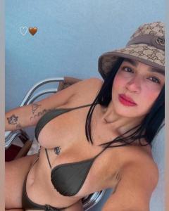 661120993: Chica busca chico en Barcelona