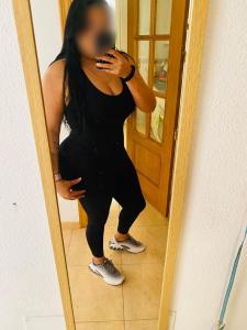 Chica busca chico en Almería: 