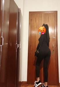 Chica busca chico en Segovia: 