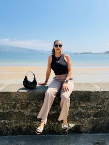 697696775: Chica busca chico en Cantabria