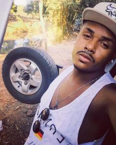 632856094: Chico busca chica en Madrid