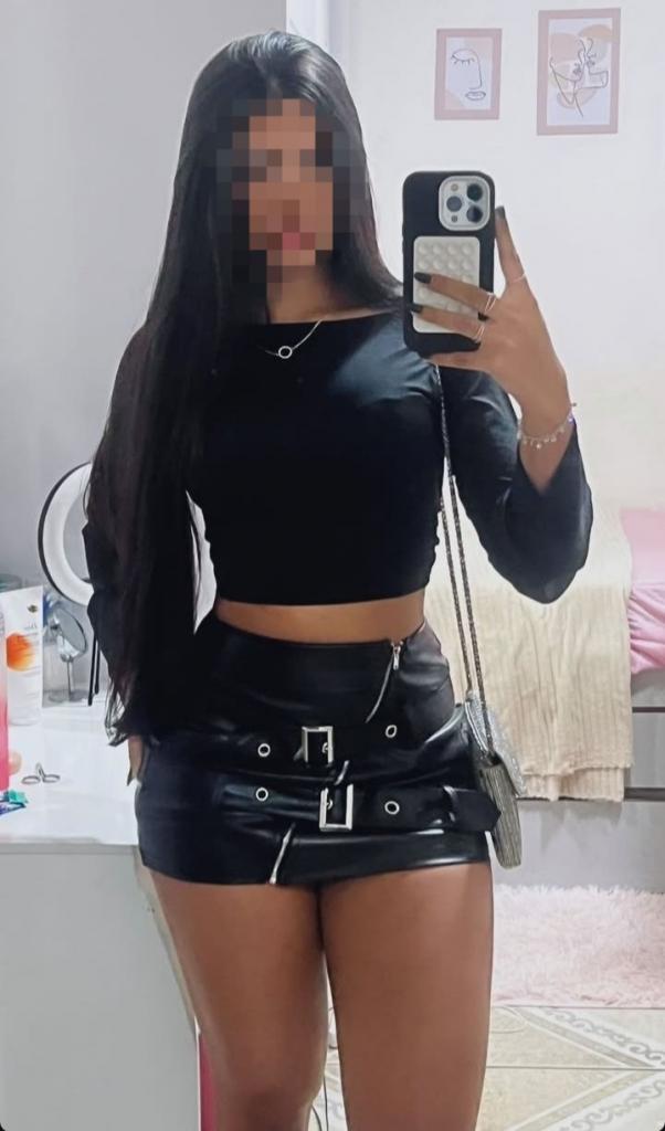 642904477: Chica busca chico en Madrid