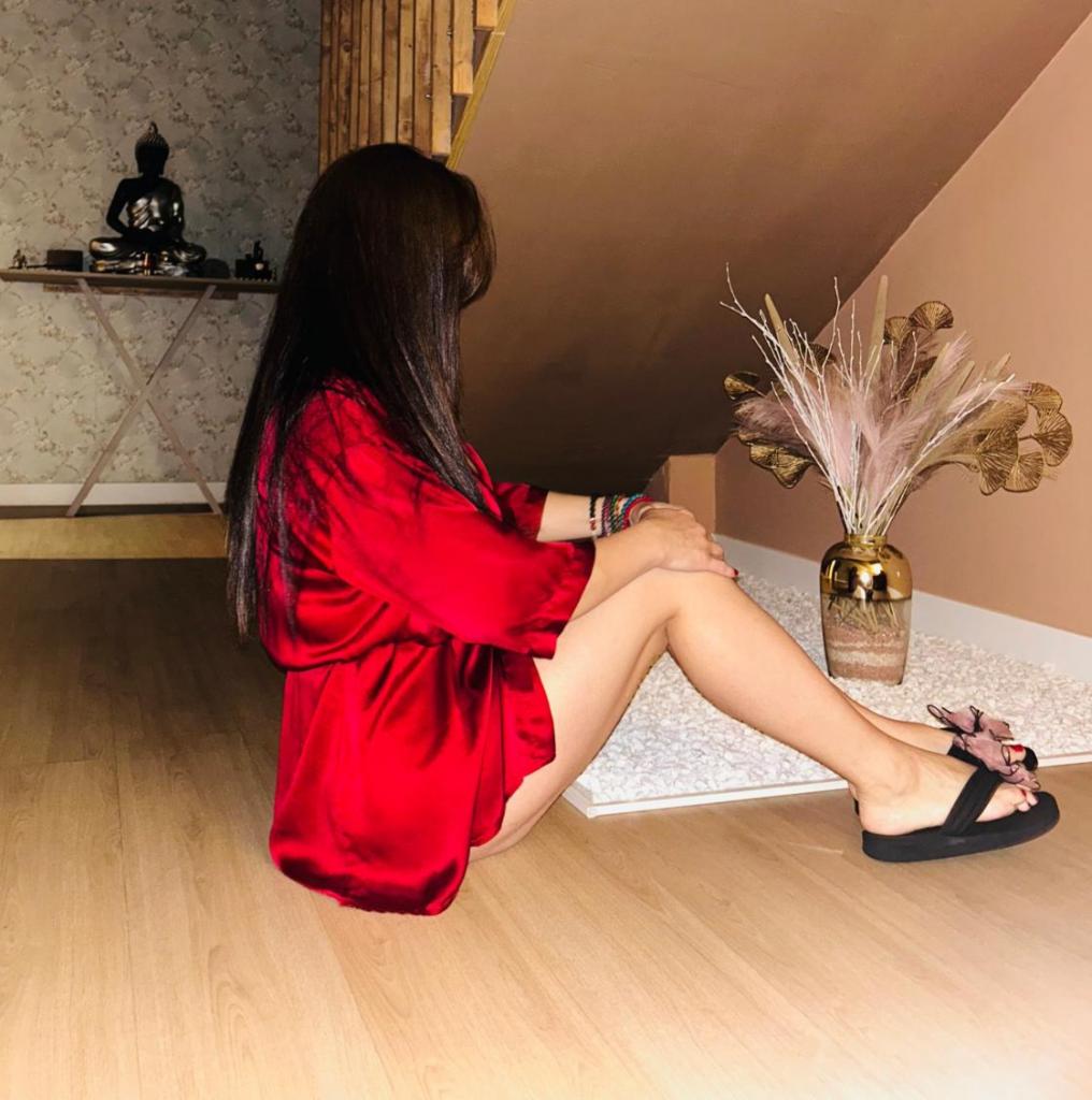 634373314: Chica busca chico en La Coruña