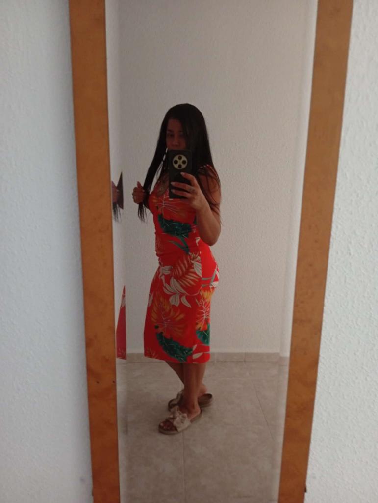 641990193: Chica busca chico en Madrid