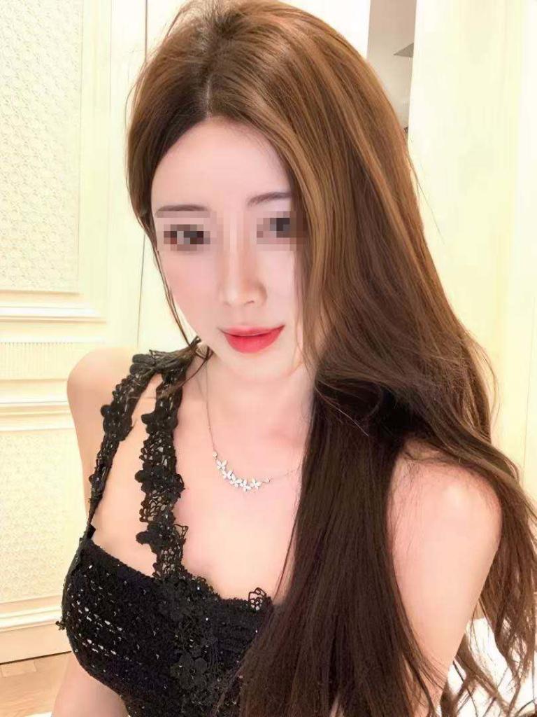 722243672: Chica busca chico en Madrid