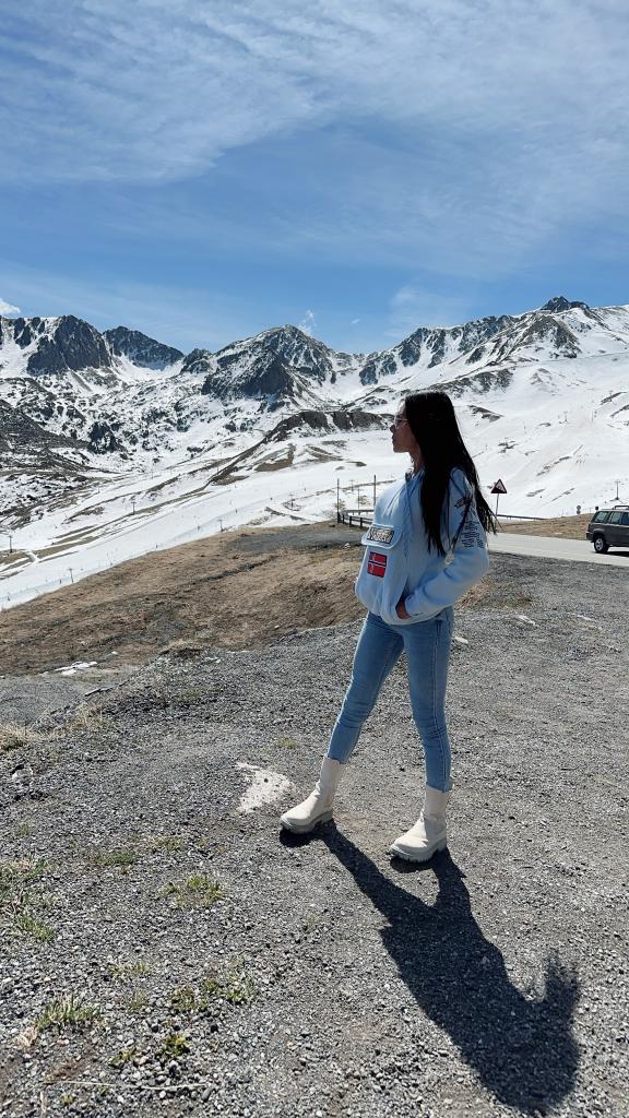 631006927: Travesti en Barcelona