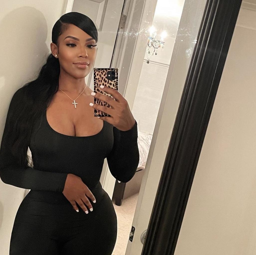 Chica busca chico en Murcia: 