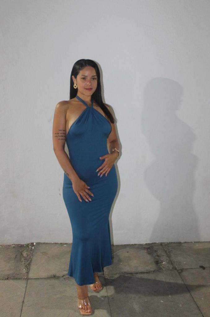 647163074: Chica busca chico en Málaga