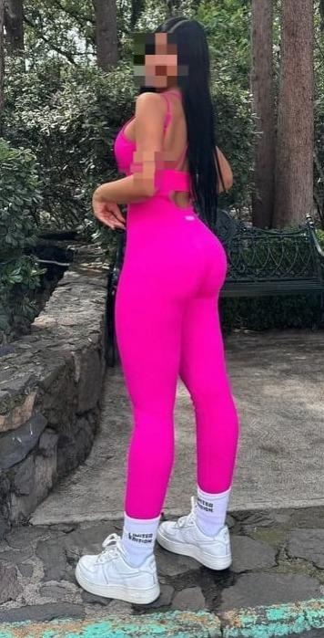 611247879: Chica busca chico en Granada