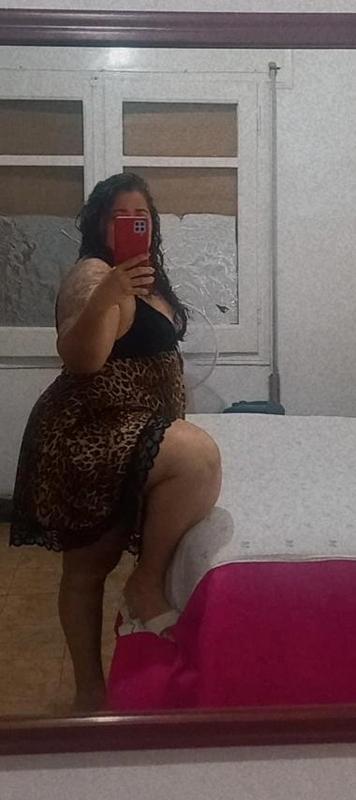613616895: Chica busca chico en Barcelona