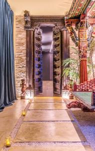 624750773: Chica busca chico en Madrid