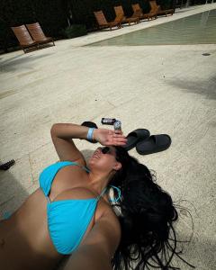 614884867: Chica busca chico en Murcia