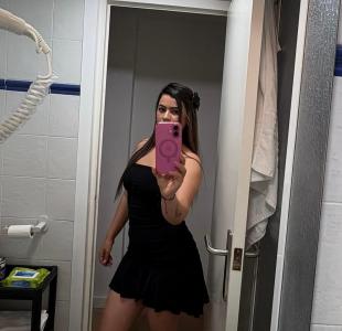 631192419: Chica busca chico en Barcelona