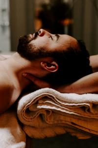 634086409: Chica busca chico en Lérida