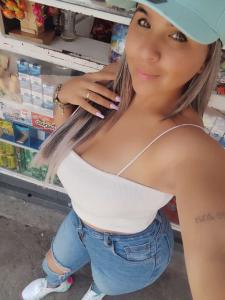 619812891: Chica busca chico en Las Palmas