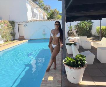 623115315: Chica busca chico en La Coruña