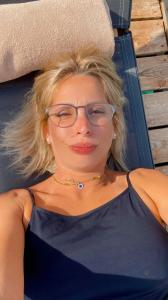 694205871: Chica busca chico en Granada