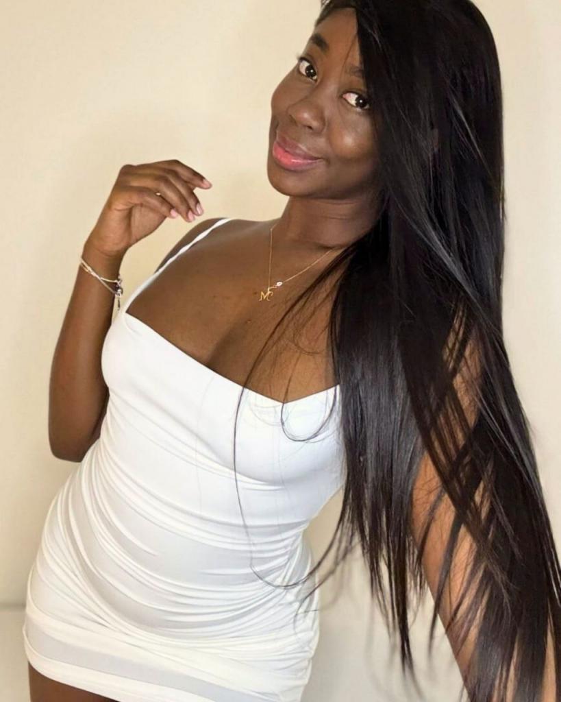 603990457: Chica busca chico en Mallorca