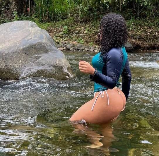 643546075: Chica busca chico en Álava