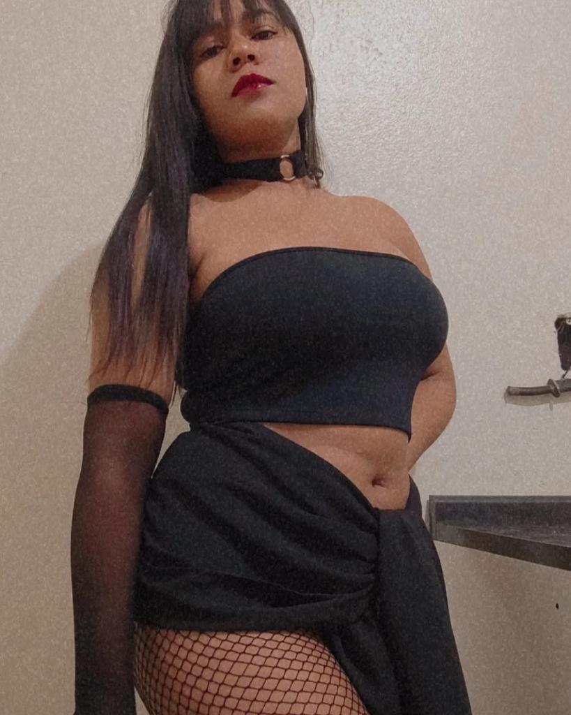 Chica busca chico en Almería: 