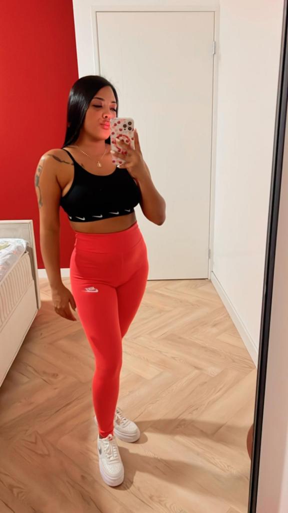 Chica busca chico en Tarragona: 