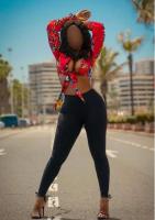 633368811: Chica busca chico en Sevilla