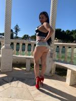 742064124: Chica busca chico en León