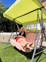 696713321: Chica busca chico en Asturias