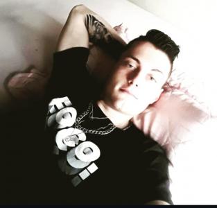 627023478: Chico busca chica en Las Palmas