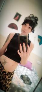 627225529: Chica busca chico en Barcelona