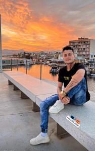 627023478: Chico busca chica en Las Palmas