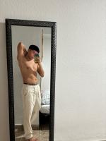 623464165: Chico busca chica en Valencia